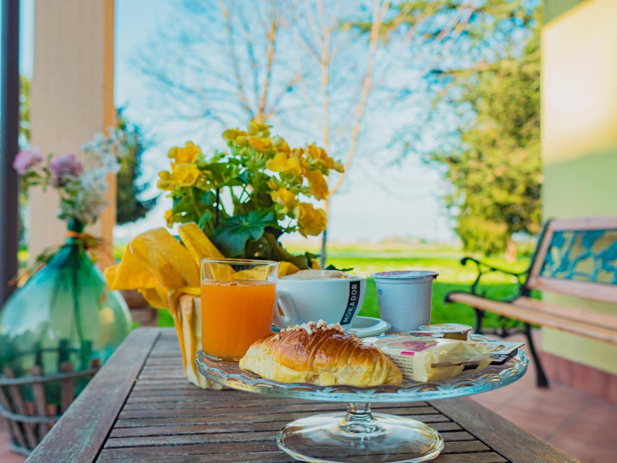 B&B Villa Erika Луґо Екстер'єр фото