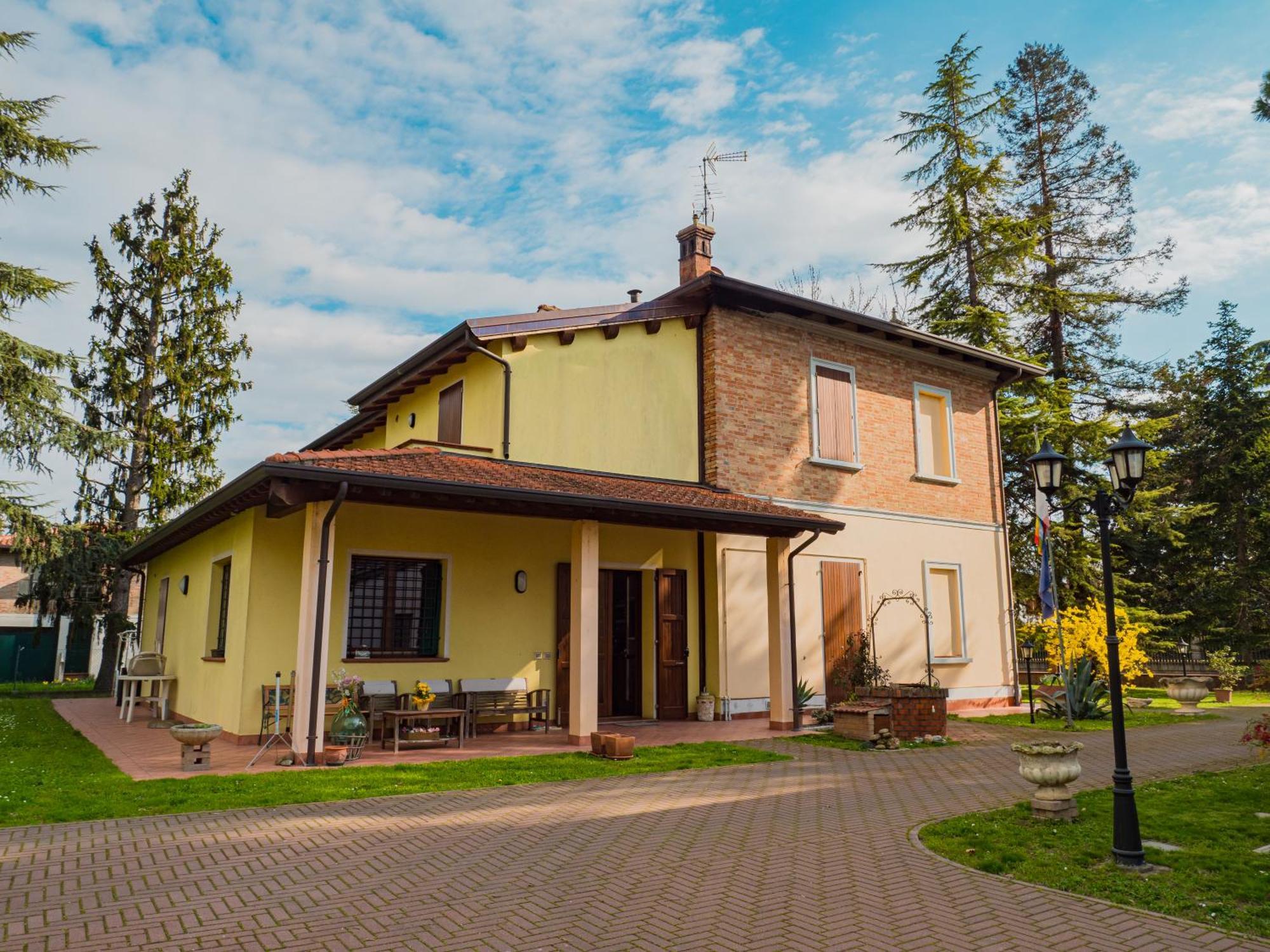 B&B Villa Erika Луґо Екстер'єр фото