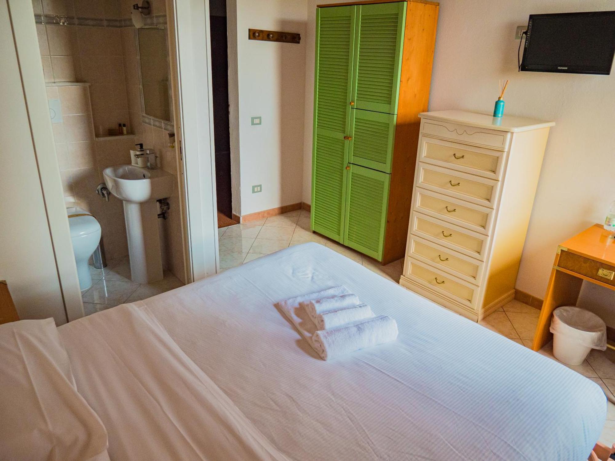 B&B Villa Erika Луґо Екстер'єр фото