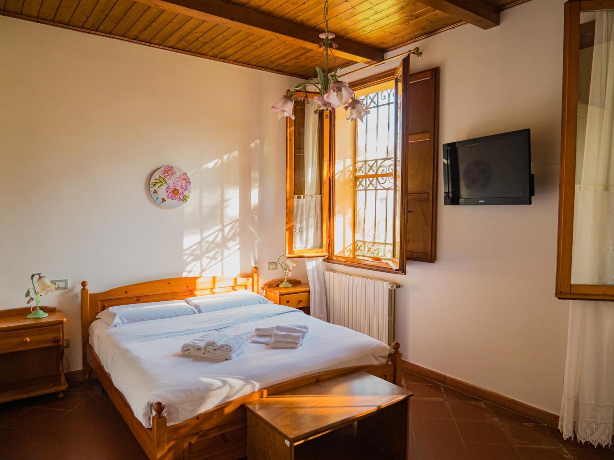 B&B Villa Erika Луґо Екстер'єр фото