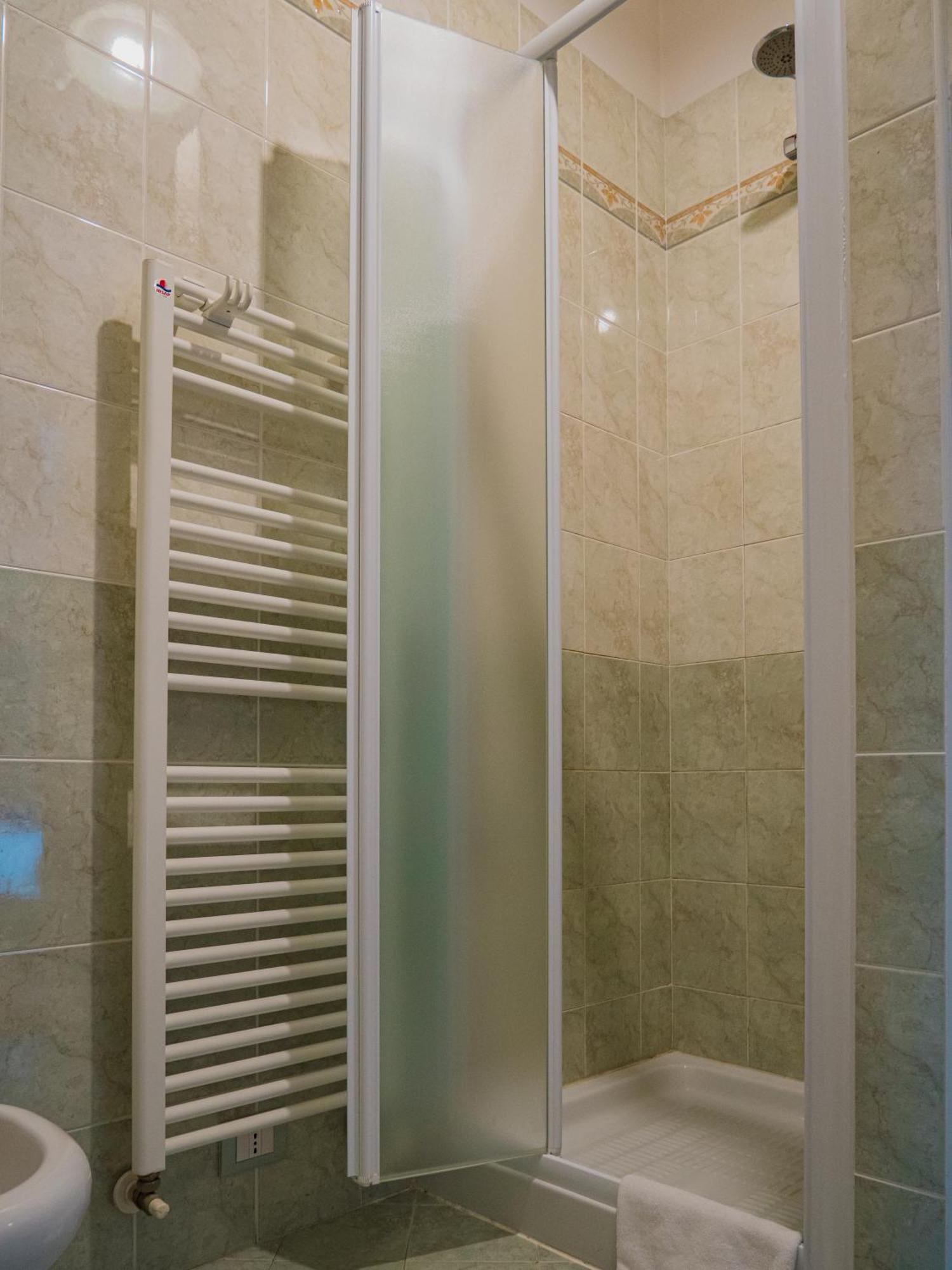 B&B Villa Erika Луґо Екстер'єр фото