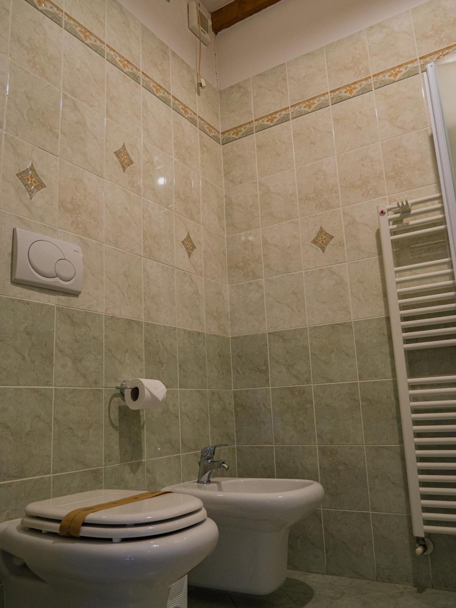 B&B Villa Erika Луґо Екстер'єр фото