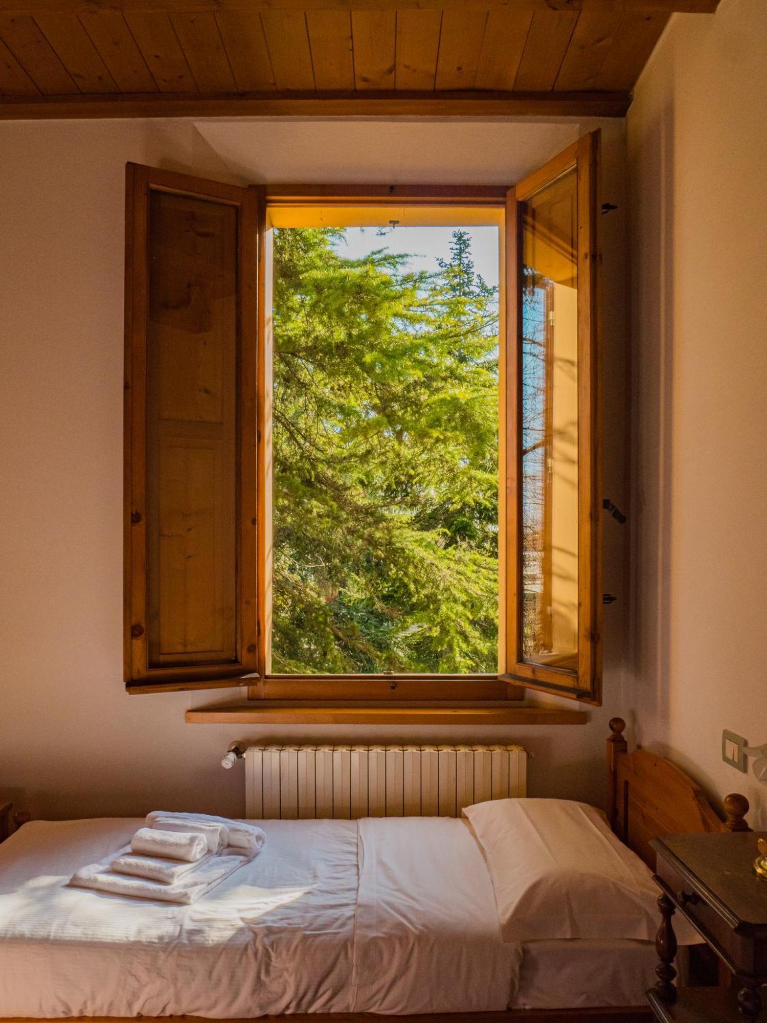 B&B Villa Erika Луґо Екстер'єр фото