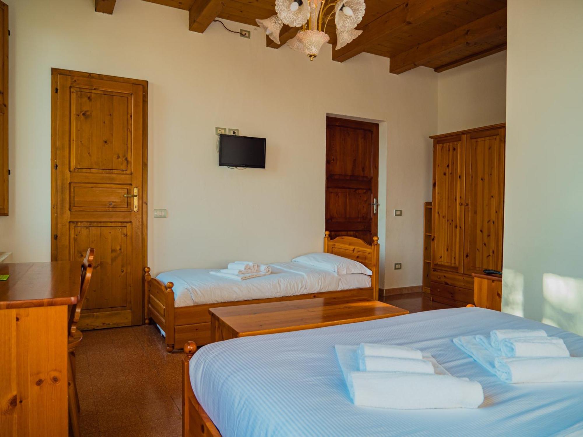 B&B Villa Erika Луґо Екстер'єр фото